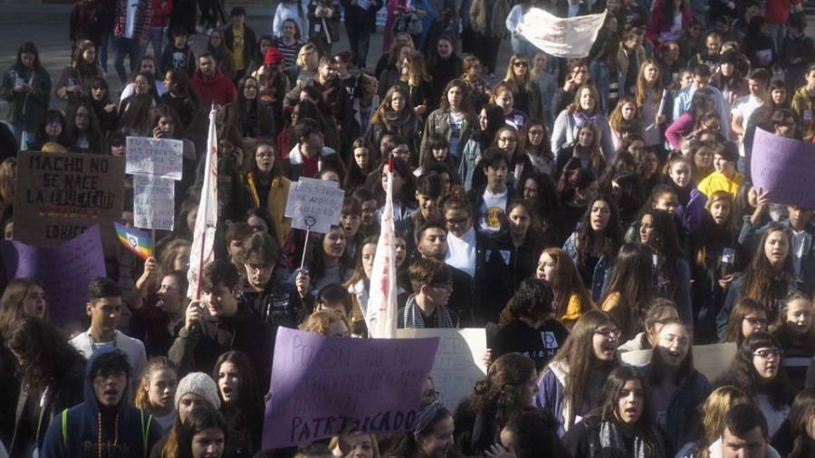 Entidades feministas convocan una movilización mañana en  el Cantón ante el auge de Vox