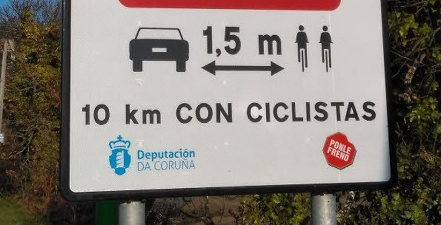 Señalizan 150 kilómetros de viales para mejorar la seguridad de los ciclistas