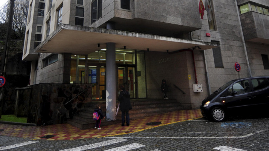 Alternativas na Xustiza-CUT acusa a la Xunta de marginar a los Juzgados de Ferrol