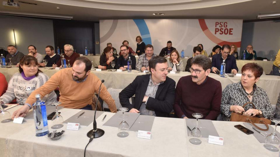 El comité provincial del PSOE avala la lista de Mato para las municipales