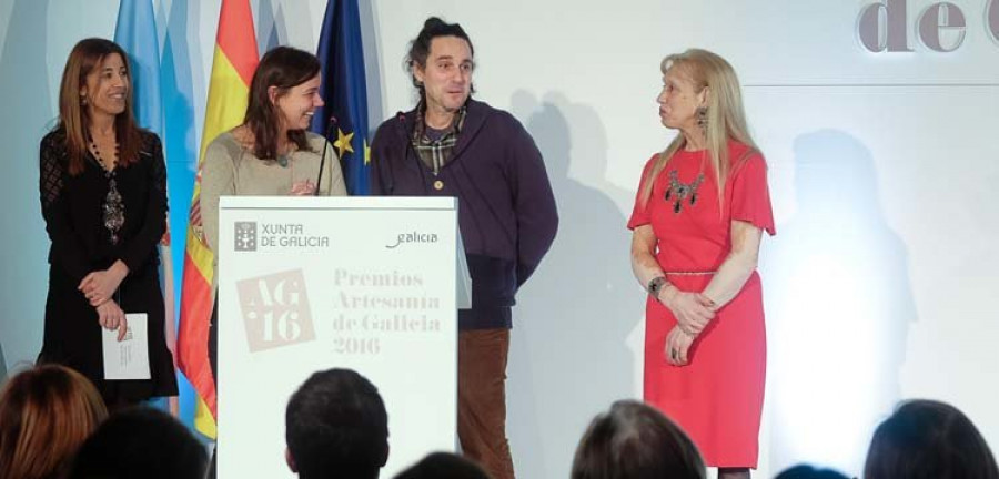 El taller ferrolano de cerámica Madriguera Workshop, premiado en la gala Artesanía de Galicia