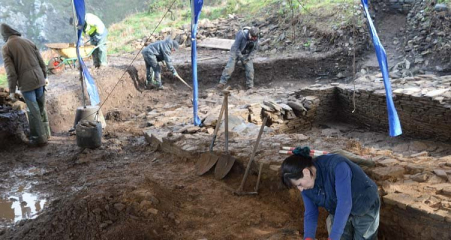 Hallan en una excavación en Cedeira la quinta “Pedra Formosa” de Galicia