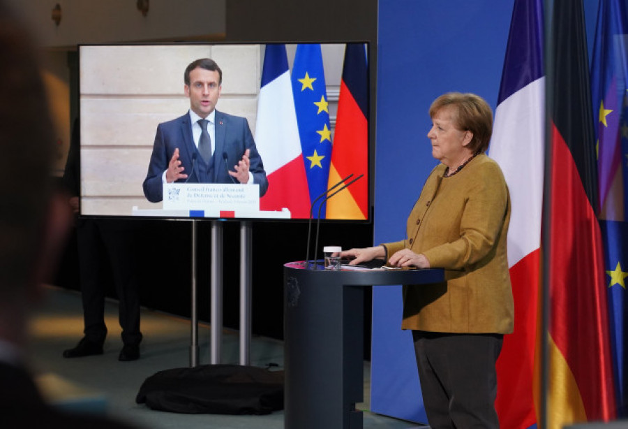 Macron y Merkel urgen a subir la producción europea de vacunas