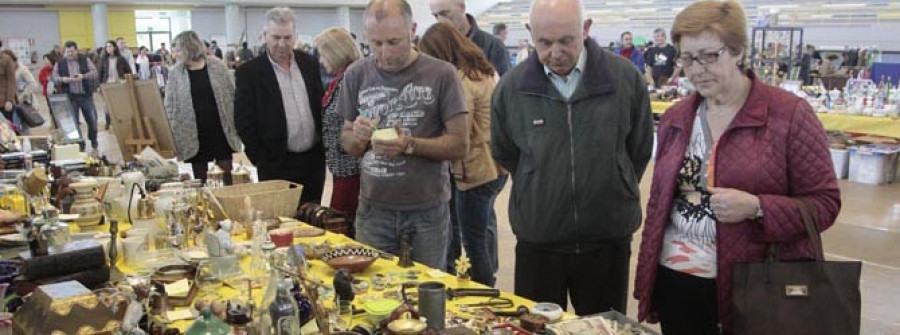 Fene celebra a cultura do troco e a segunda man coa feira de San Valentín