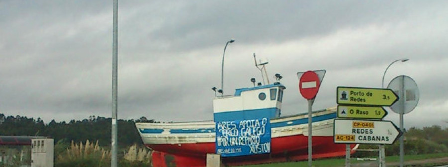 ARES - Los marineros se solidarizan con las protestas que realiza la flota de cerco
