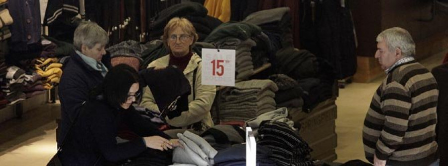 Dolce Vita Odeón tuvo ayer un ajetreado domingo de rebajas