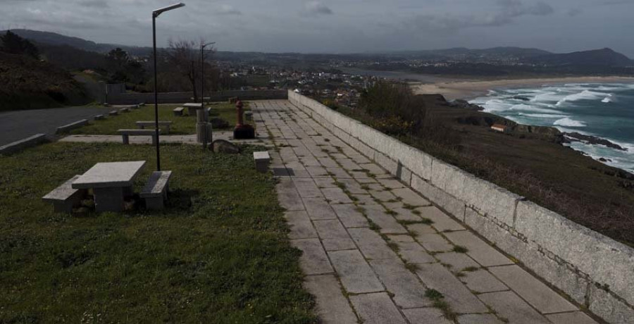 Bibliotecas al aire libre en As Pontes y Valdoviño por el Día del Libro