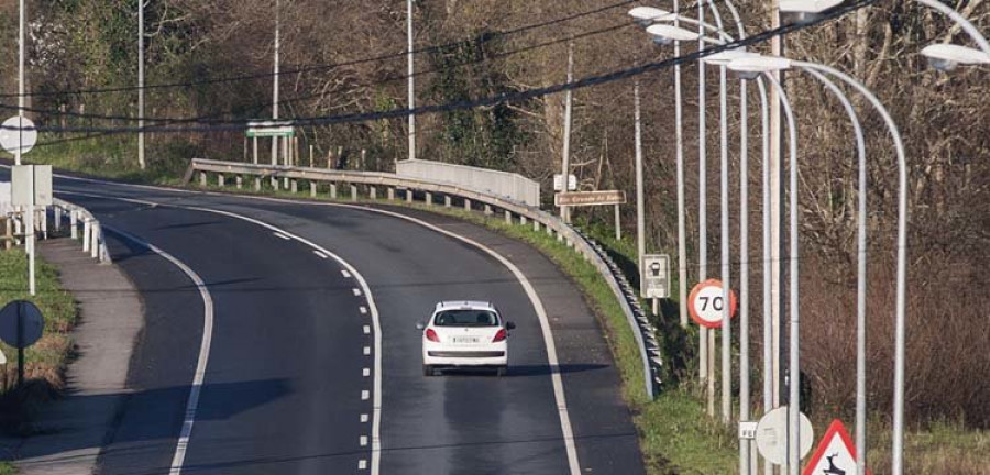 El Concello invertirá 36.500 euros en sustituir el alumbrado