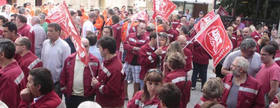 El comité de Megasa exige a Feijóo que defienda la industria gallega