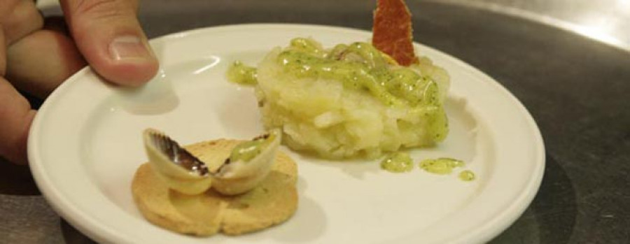FENE - La patata reúne estos días a 23 locales de hostelería en un certamen gastronómico