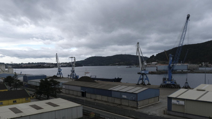 Terminales Marítimos de Galicia renueva la concesión de sus oficinas en el puerto