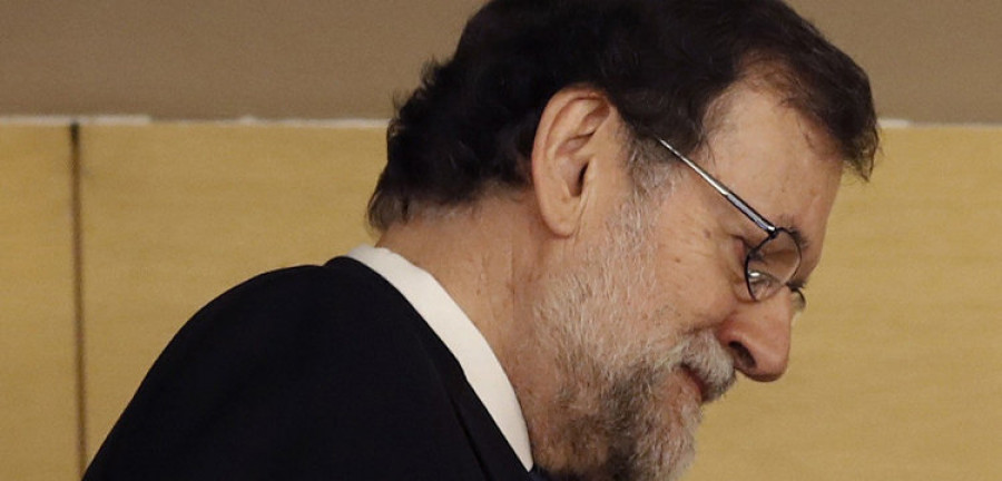 Rajoy sella el apoyo de CC a sus cuentas y aguarda que el PNV siga sus pasos