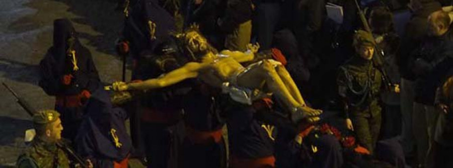 El Cristo de los Navegantes procesionará esta tarde por Ferrol Vello y el Arsenal