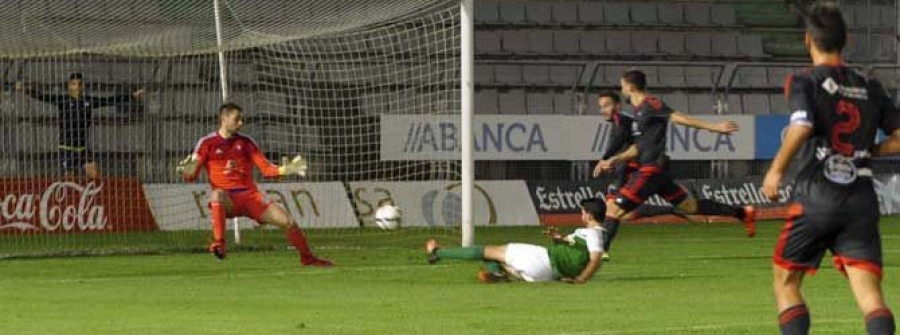 El Racing afrontará el domingo su tercer derbi gallego consecutivo