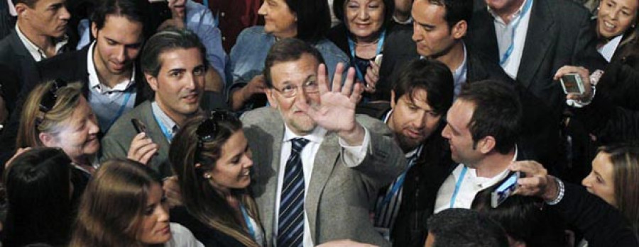 Rajoy alaba la gestión de Cañete, pero sigue sin desvelar el candidato del PP