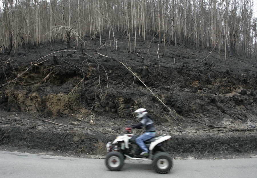 Detenido un vecino de Fene acusado de robar un quad y una minimoto en Neda