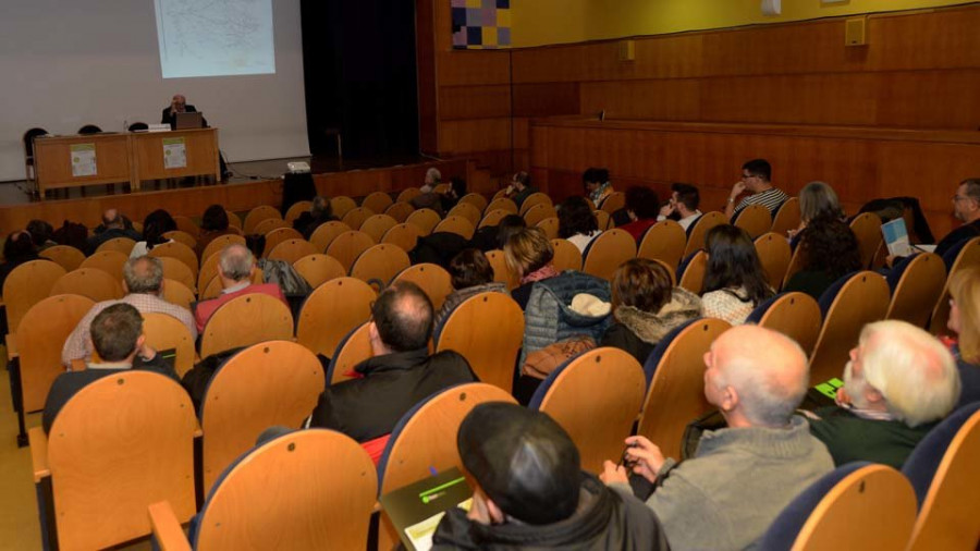 El valor patrimonial y turístico de San Andrés, a la palestra en una jornada en Cedeira