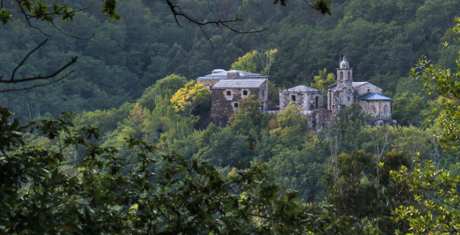 Unha imaxe aérea do mosteiro de Caaveiro gaña o concurso fotográfico Concello da Capela