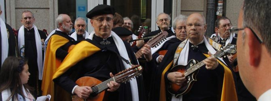 Ferrol trata de dar a conocer fuera de la ciudad la tradición de la noche de las Pepitas