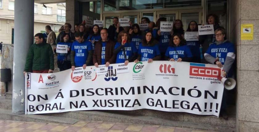 Los funcionarios de justicia de Ferrol rechazan en las urnas la oferta económica de la Xunta
