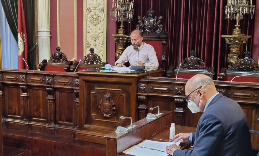 El PSOE presenta hoy la moción contra Jácome en una notaría para que se sume el resto de formaciones