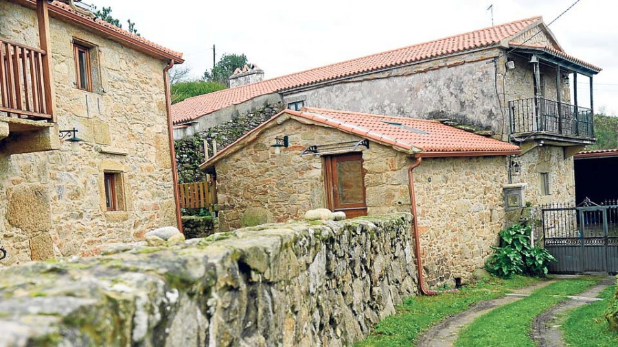 Cerca de 400 lugares de los concellos de la comarca se encuentran deshabitados