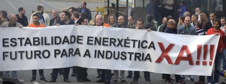 Los trabajadores de Alcoa denuncian que la firma trae aluminio de Arabia Saudí