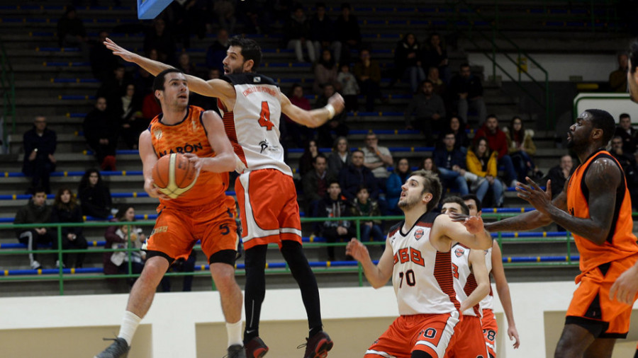 La defensa, el arma del Narón ante el Gijón Basket
