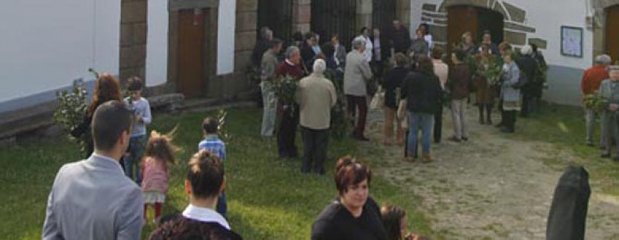 Más de 600 personas visitaron el cenobio de O Couto durante la Semana Santa