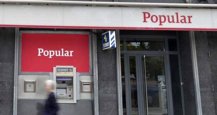 El Santander rebaja a 1.200 el número de salidas en sus servicios centrales
