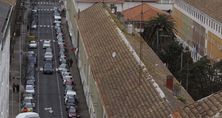 El gobierno local regulariza la situación de cerca de 300 residentes en barrio de Recimil