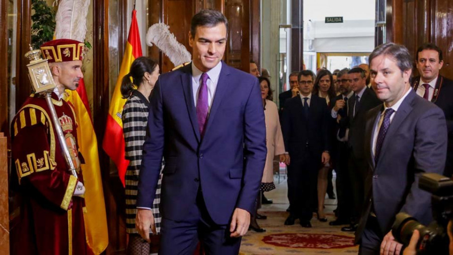 Pedro Sánchez: “El marco de la Constitución puede dar respuesta a la crisis territorial”