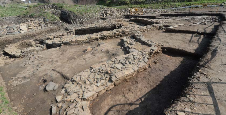La segunda excavación realizada en el Castro do Sarridal deja a la vista la Pedra Formosa