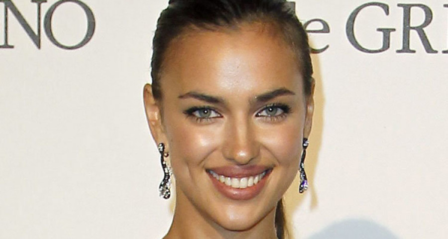 Irina Shayk deslumbra estos días en la Fashion Week parisina