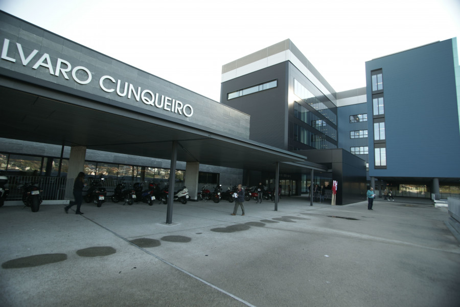 Una ferrolana implicada en una pelea multitudinaria en el hospital de Vigo
