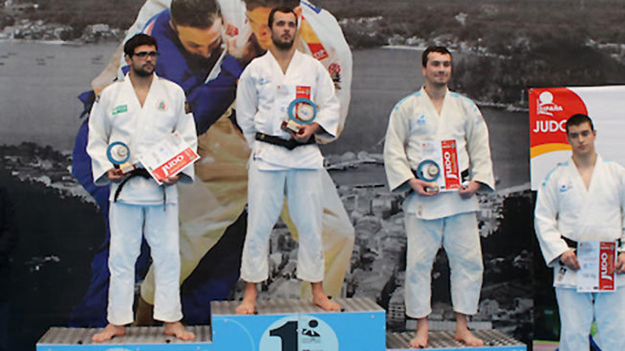 Trillo se sube a lo más alto en el trofeo de Marín