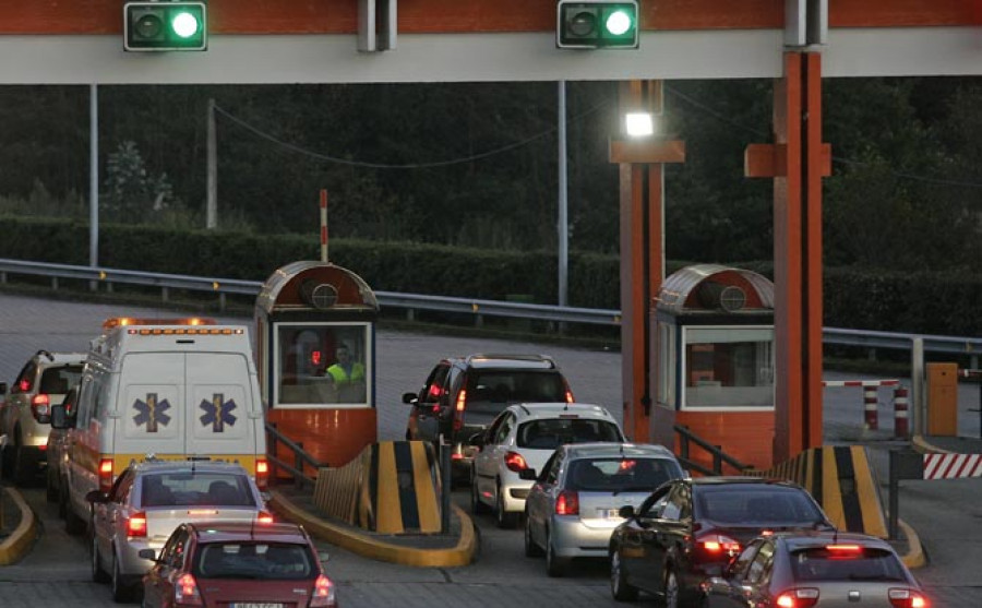 La patronal de las autopistas pide que se implanten peajes en las autovías
