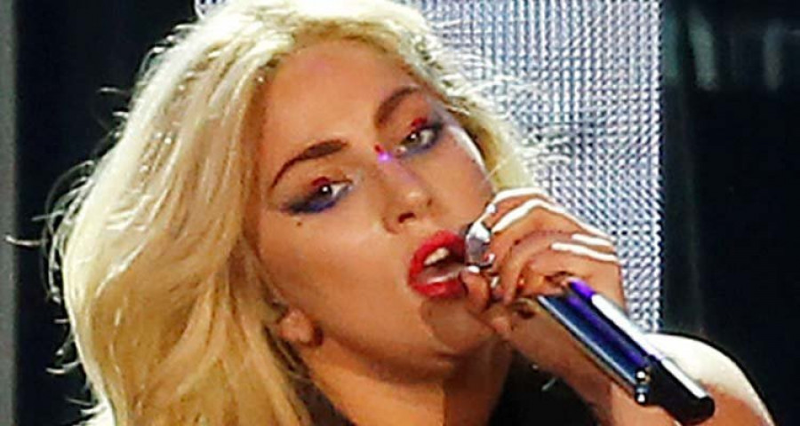 Lady Gaga estrena su nuevo single “The Cure” en Coachella