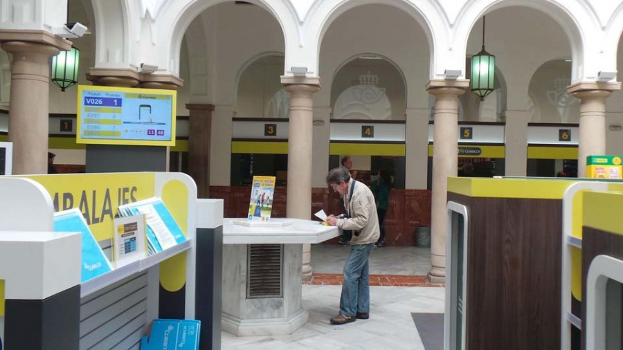 Correos abre este fin de semana su red de oficinas de Ferrolterra para facilitar el voto