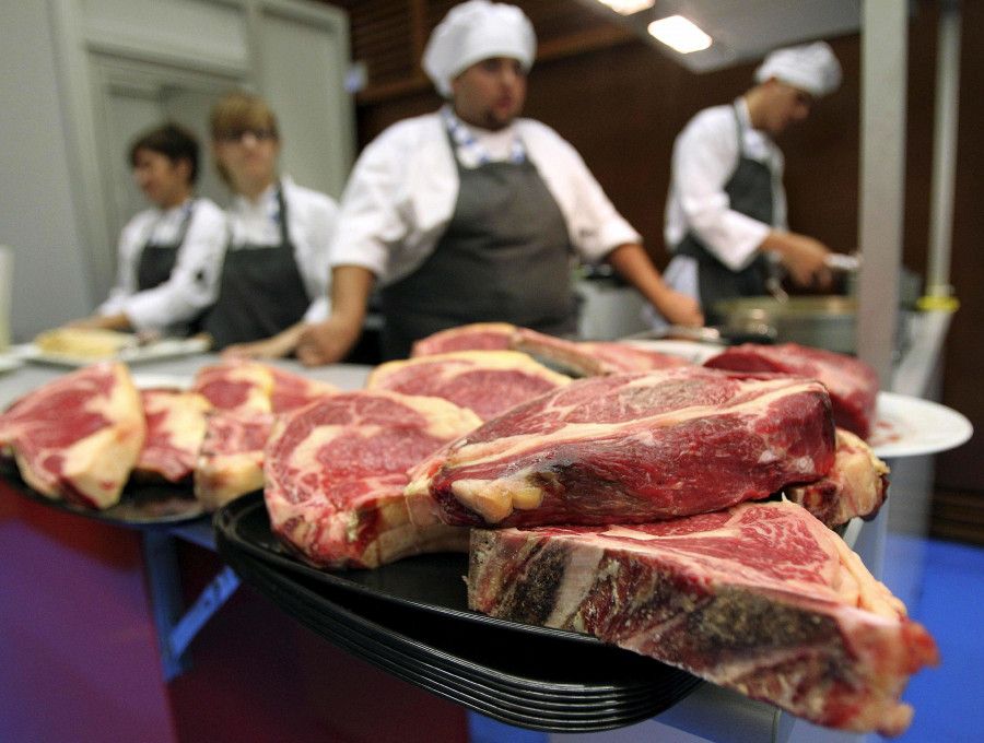 La dieta basada en carnes rojas conduce a mayor riesgo de infarto, según un estudio
