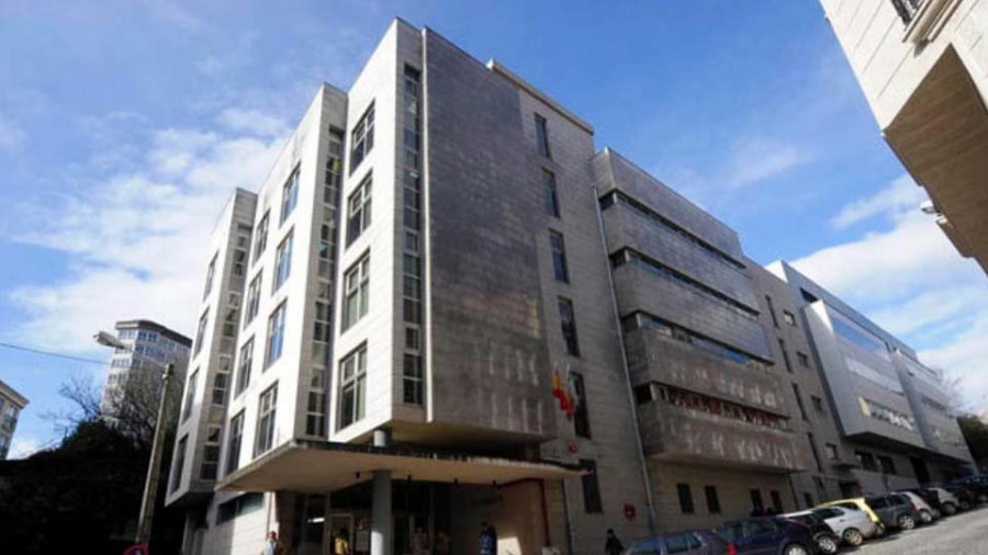 El Juzgado de Ferrol liberará este año parte de sus archivos con inversión de la Xunta