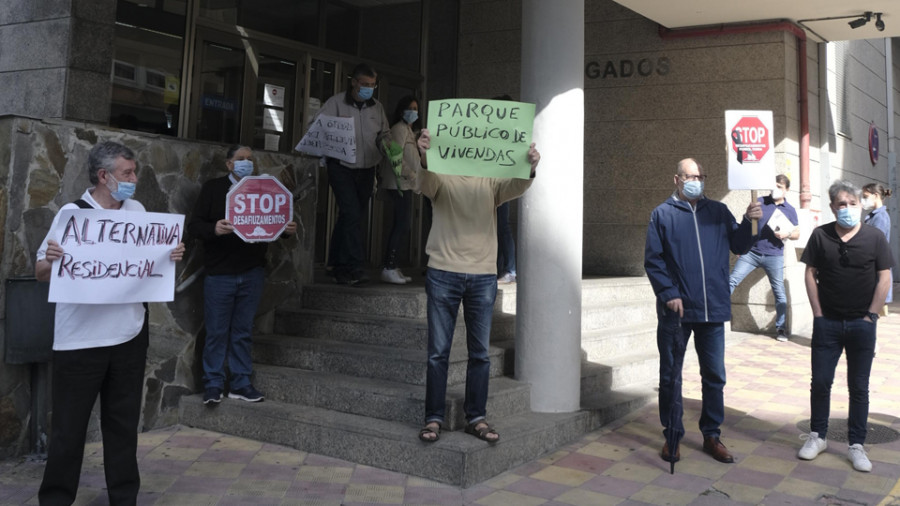 Protesta ante los Juzgados por el reinicio de los procedimientos de desahucio