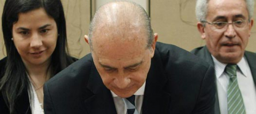 El ministro del Interior dice que no debe "especular" sobre el caso Asunta