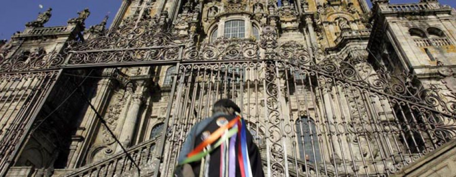 Santiago de Compostela superó hoy el número de turistas de todo 2012