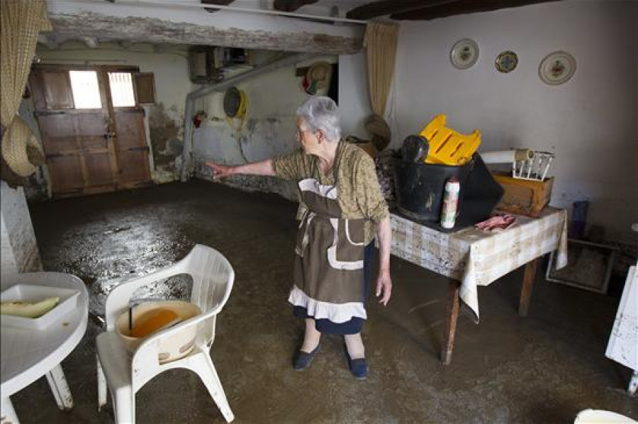 La riada en Teruel deja a nueve pueblos sin agua, y daña huertas y puentes