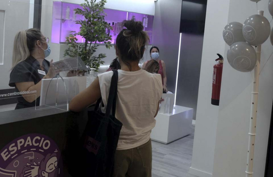 El primer domingo de rebajas centró la atención del cliente en los centros comerciales