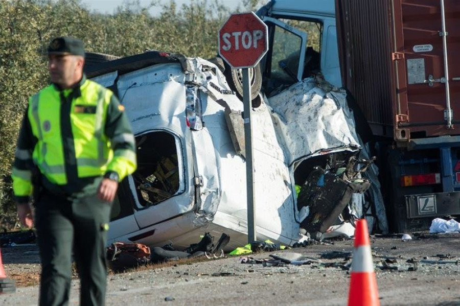 Cinco compañeros de trabajo mueren en un accidente de tráfico