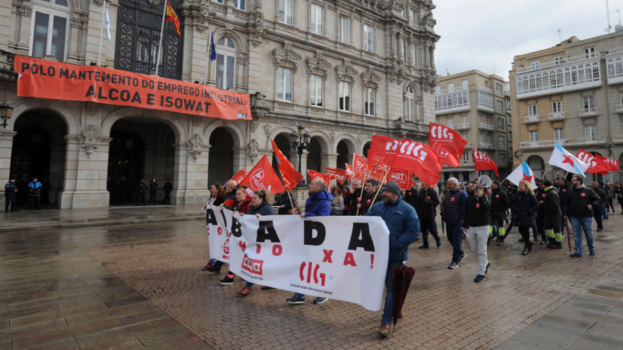 La plantilla de Nostián lamenta que la Marea rechace mediar en su disputa