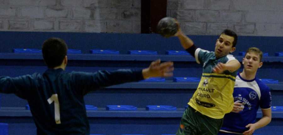 El Pontedeume gana en Ares a los del Carballal