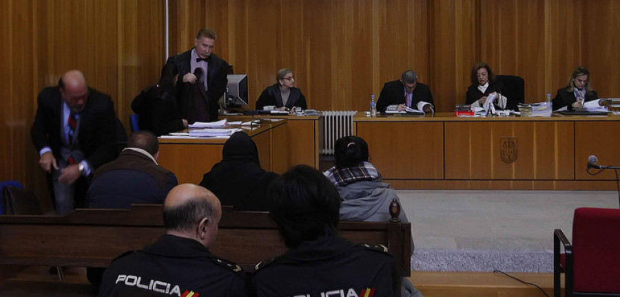 La Fiscalía eleva las penas para algunos de los acusados por tráfico de drogas en Freixeiro